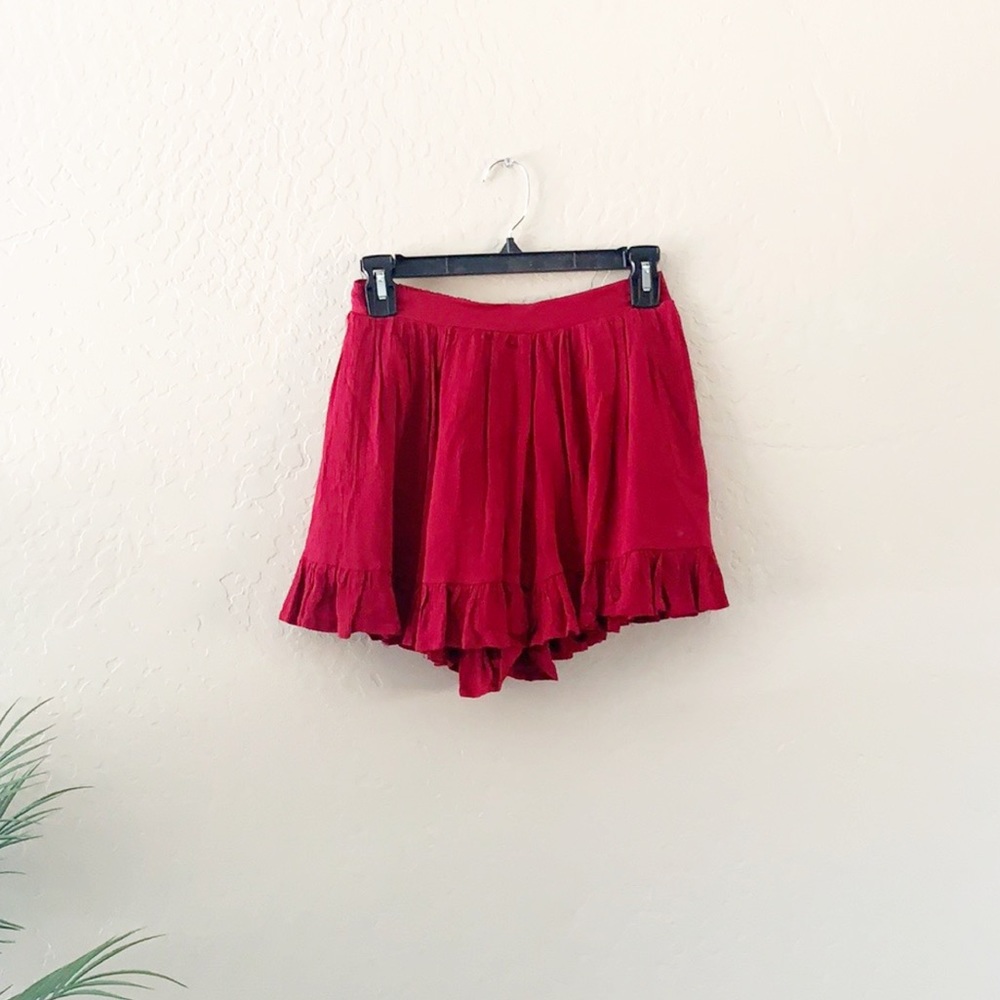 ’atiste Red Ruffle Shorts